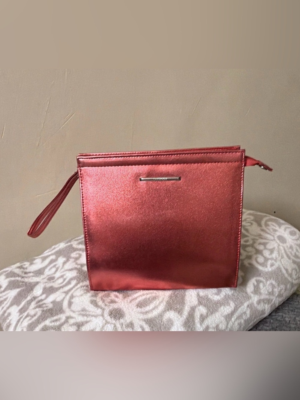 Clinique Red Metallic Makeup Bag with Zipper, Wrist Strap & Inner Pocket NWOT